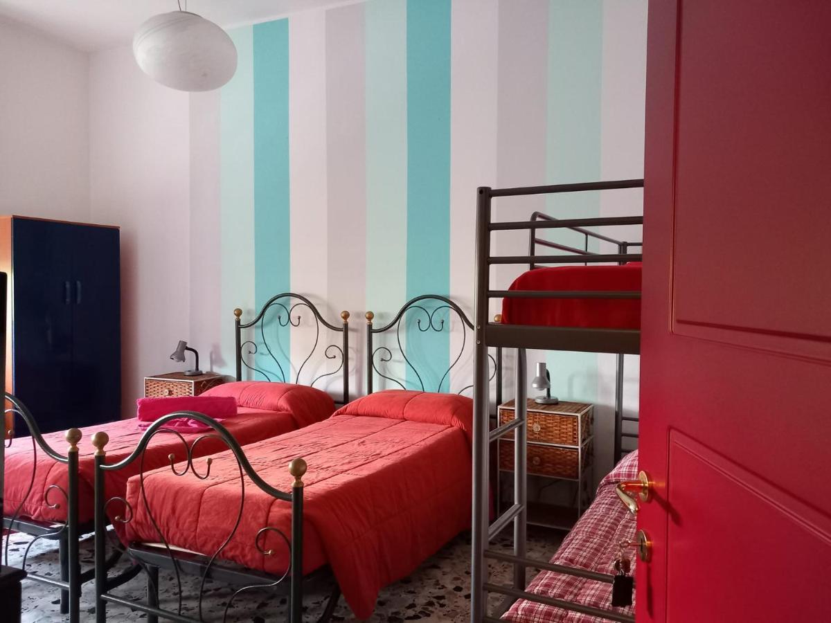 B&B Delle Arti เครมา ภายนอก รูปภาพ